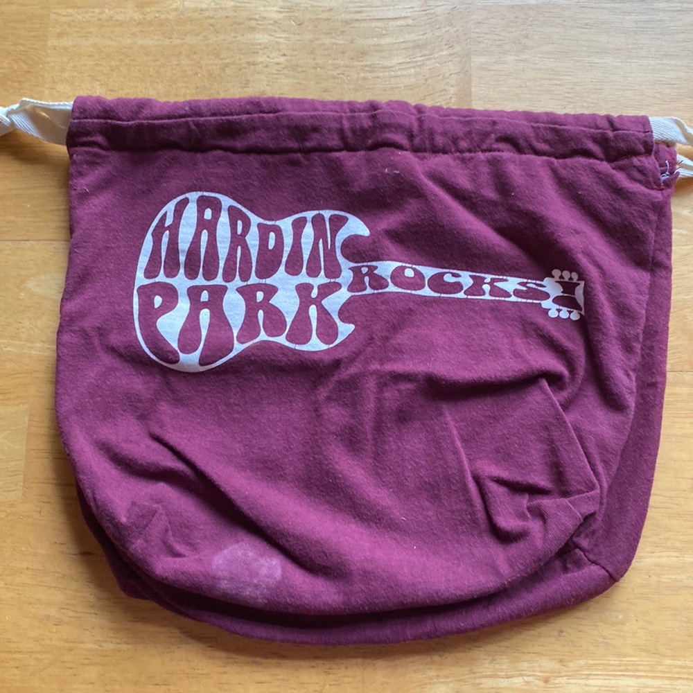 12x9x3” Hard Rock Park Dust Bag
